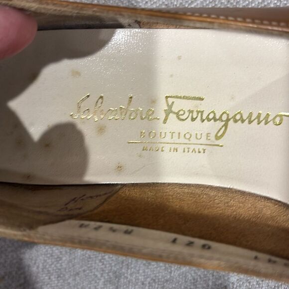 Salvatore Ferragamo Nicolina Dattero Calf Loafers - Picture 5 of 6